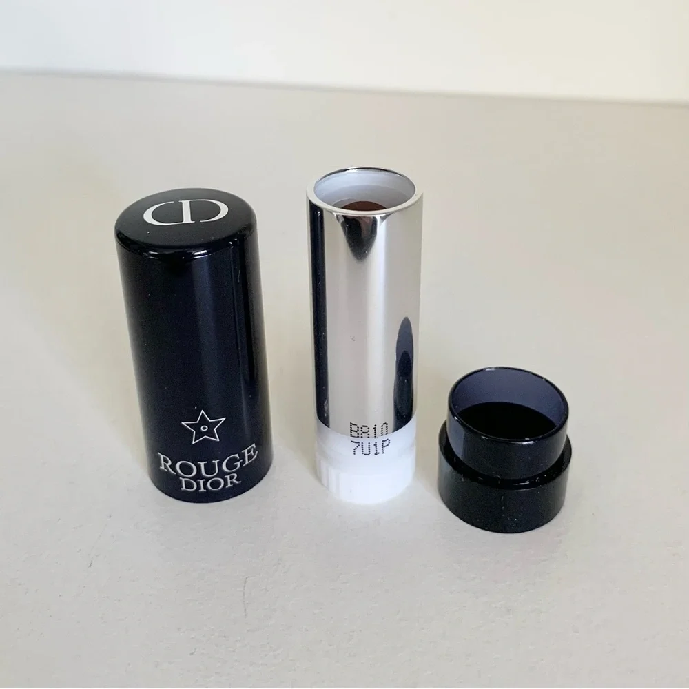 NWOT Dior matte lipstick #810